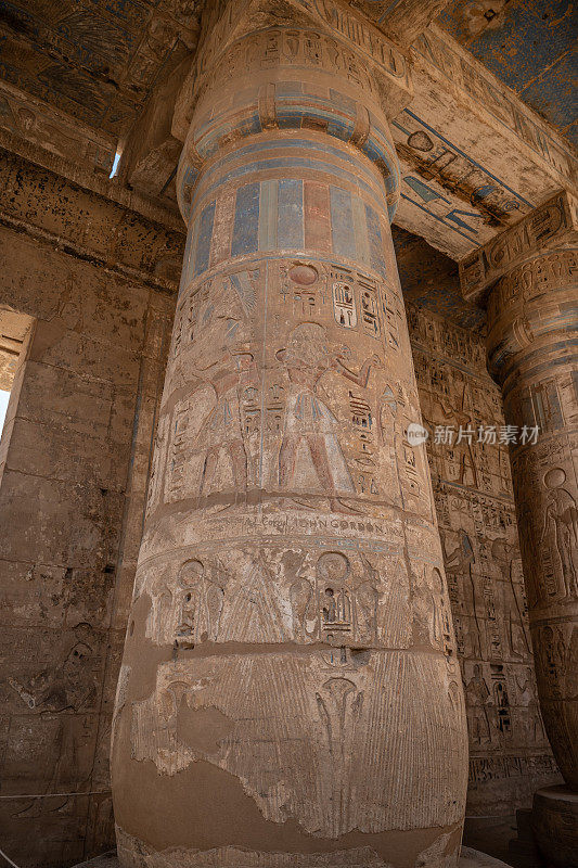 Medinet Habu神庙的柱子